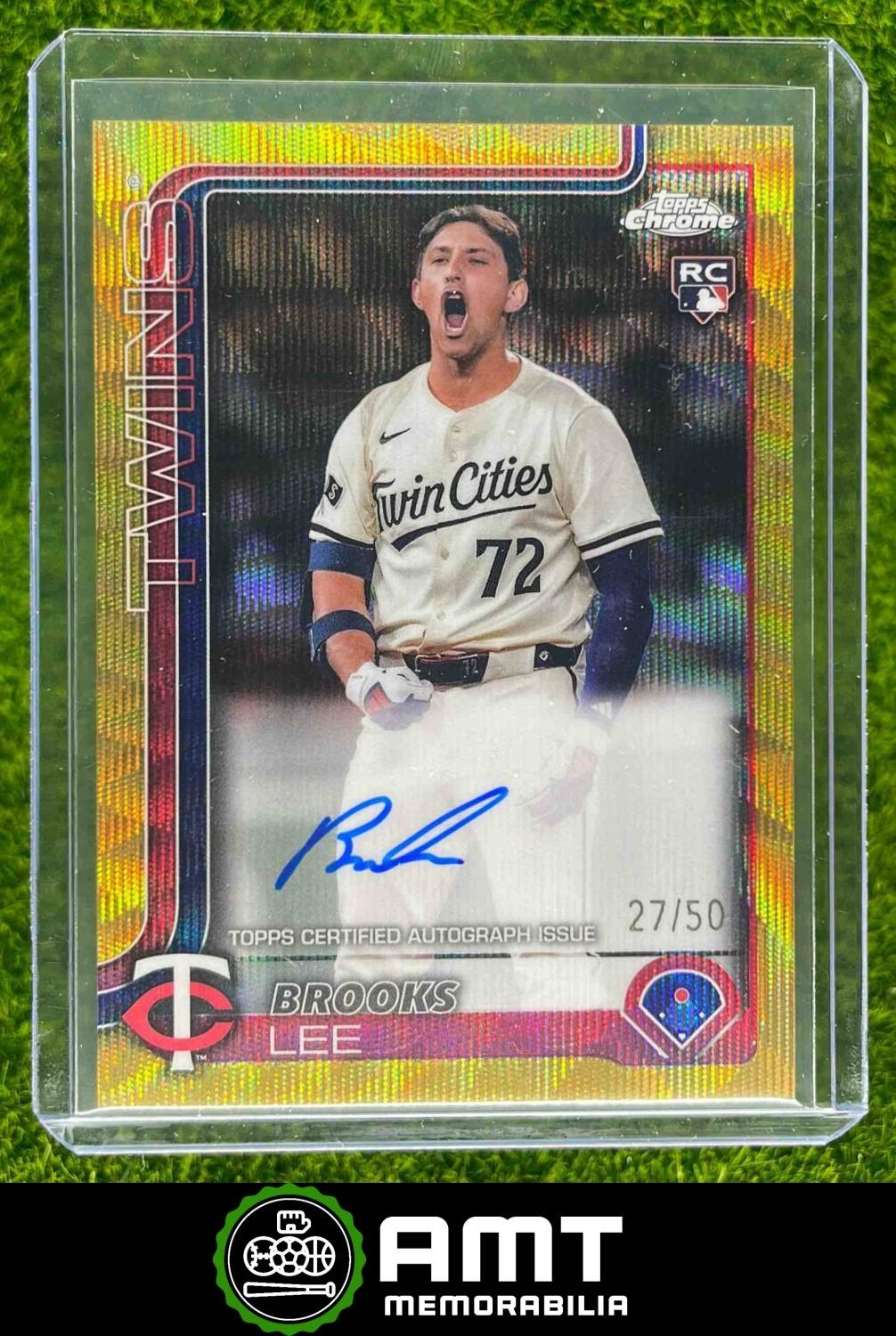 Brooks Lee Rookie Auto 27/50 2025 Topps Chrome RC Gold Wave Twins #RA-BL