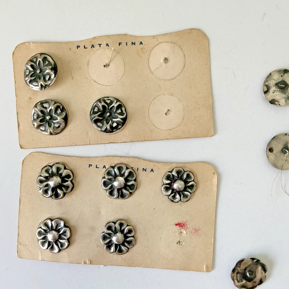 Set of 11 Vintage Mexican Taxco Plata Fina Sterling Silver Buttons  Repoussé 1" - Image 3 of 4