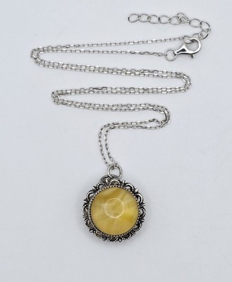 Vintage Art Deco Sterling Silver Yellow Uranium Glass Pendant Necklace Filigree 