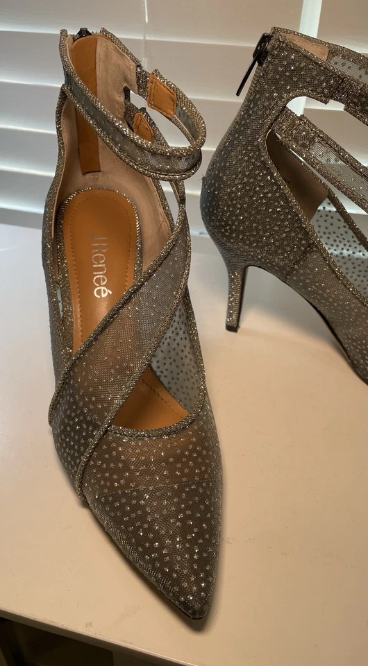 J Renee’ Charmion Women's Stilettos Silver Size 8M - Image 3 of 4