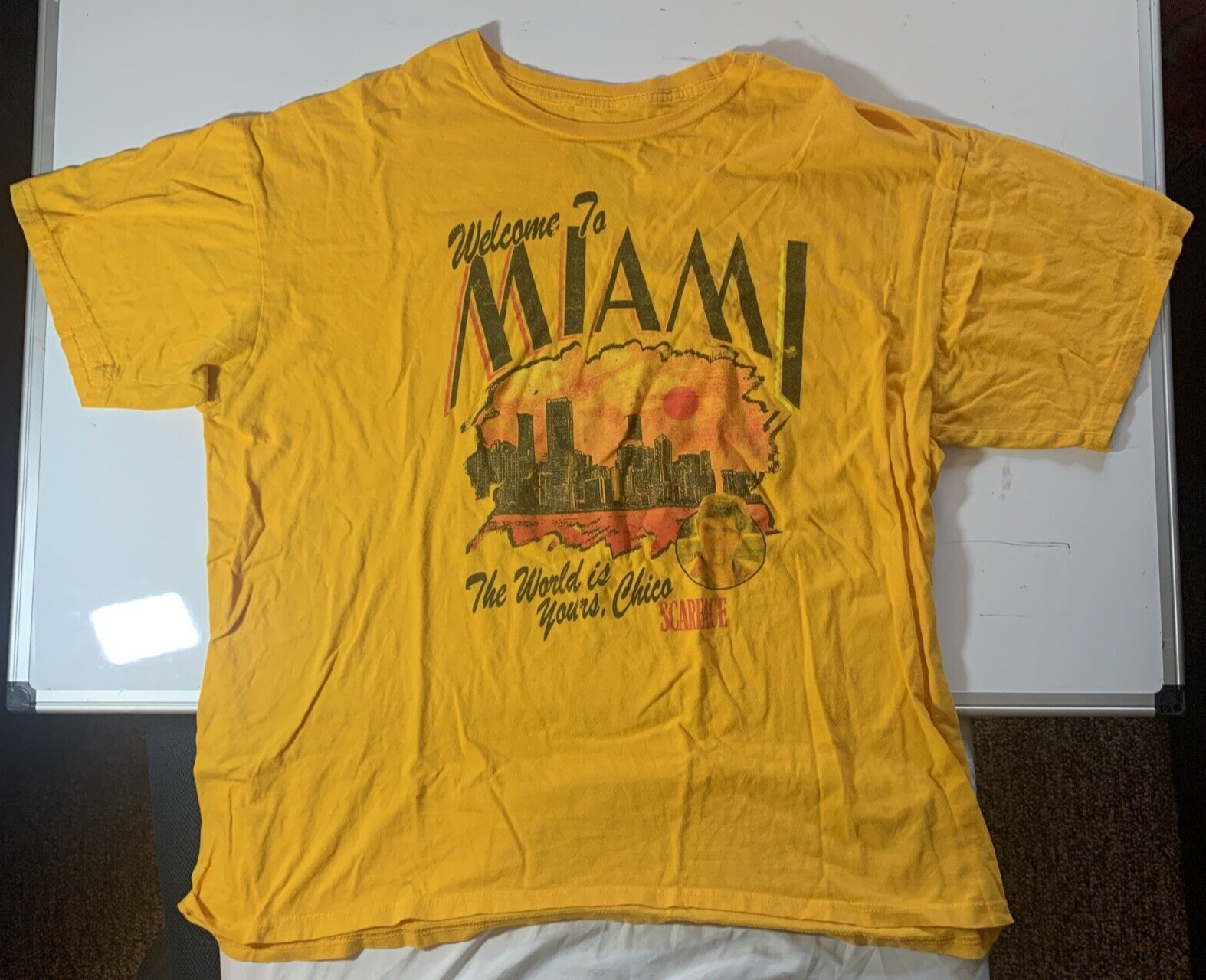 Scarface The World is Yours Miami Chico T-Shirt XXL Retired Design