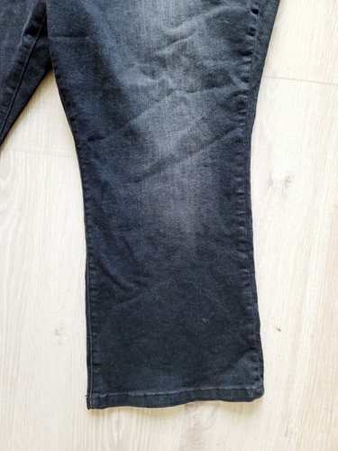 Lane Bryant Black Mid Rise Essential Stretch Girlfriend Fit Denim Jeans Sz 24 - Picture 2 of 10
