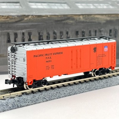 Model Power N Scale 3723 Pacific Fruit Express 40ft Refrigerator Car PFE 46201