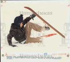 1987 Press Photo Student falls during cross country skiing at Colvin Elementary
