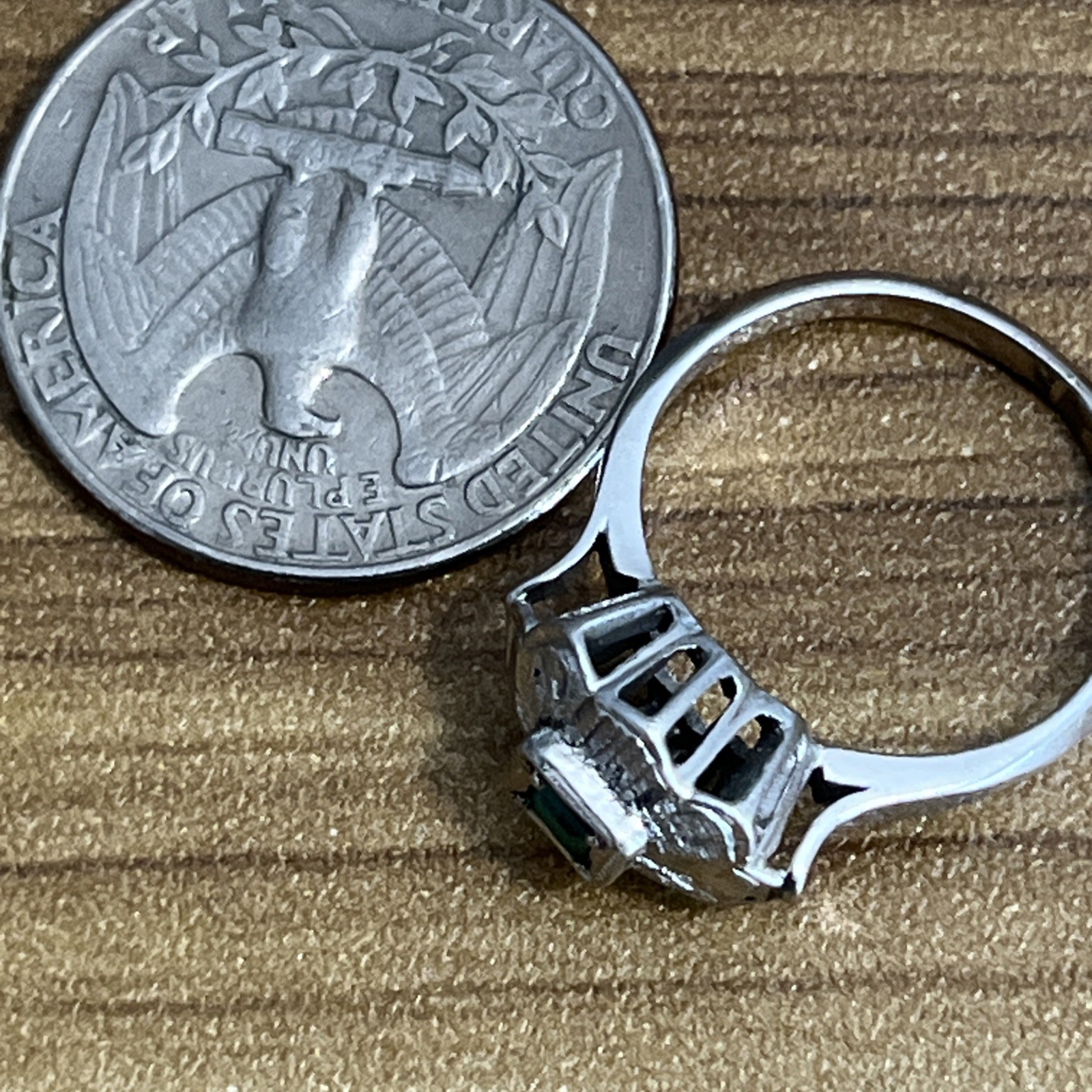 Emerald Platinum Ring - image 5