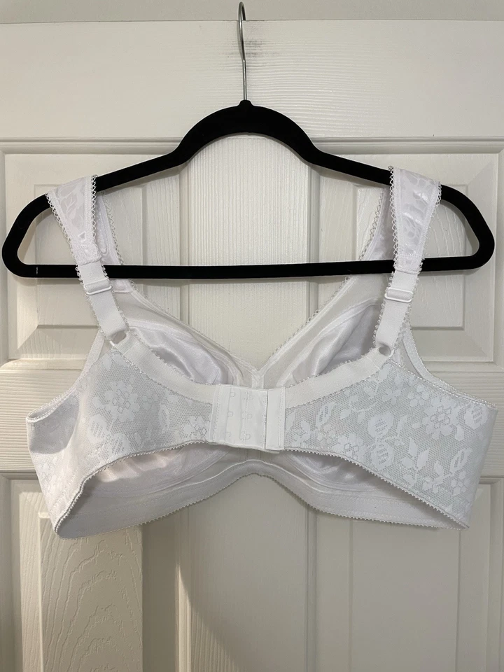 Underscore Plus Size Cusion Strap Wireless Bra Women’s US Size 40B White 2 Pack - Image 3 of 4