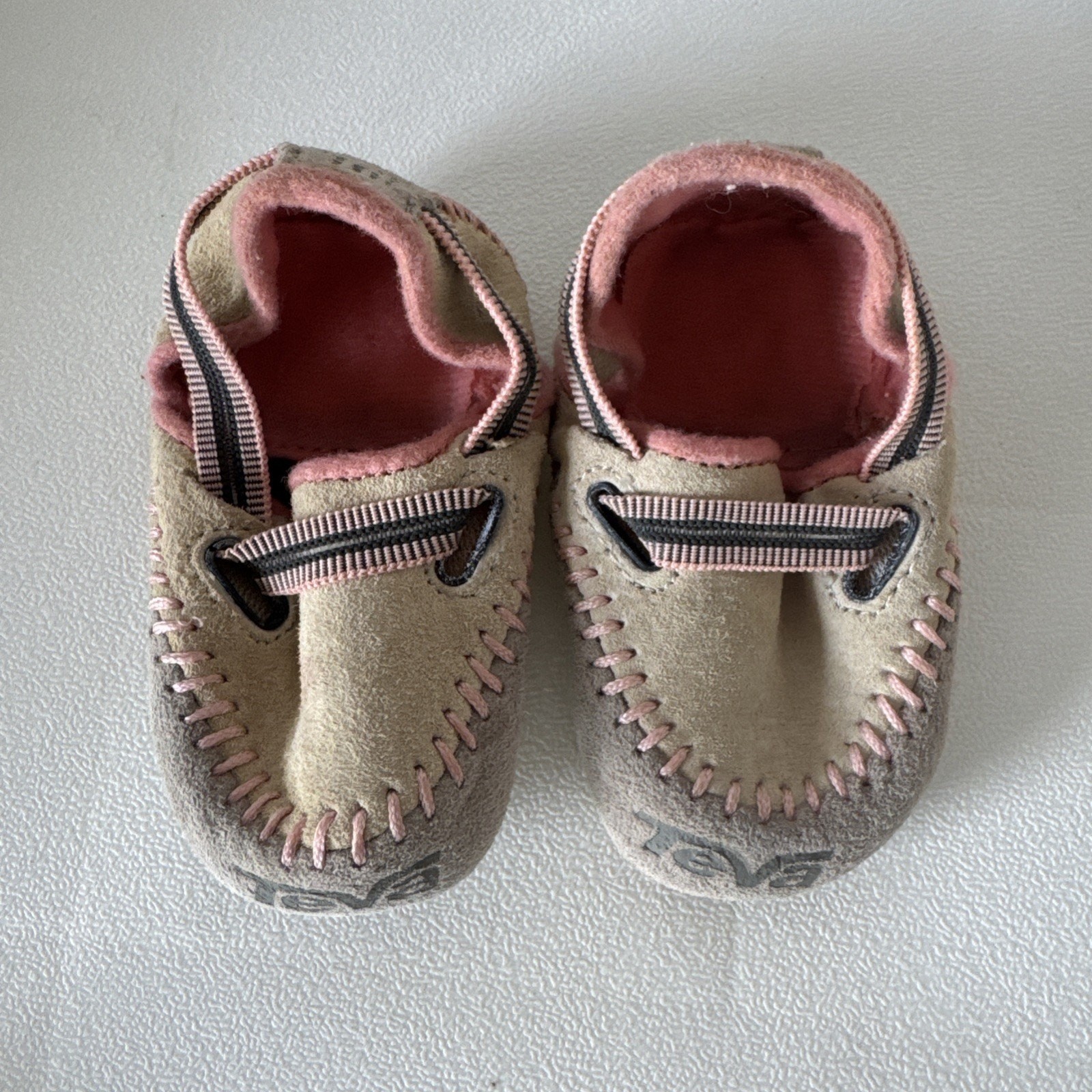 Tan & Pink Adjustable Small Medium 0-3-6 Soft Sole Crib Slippers