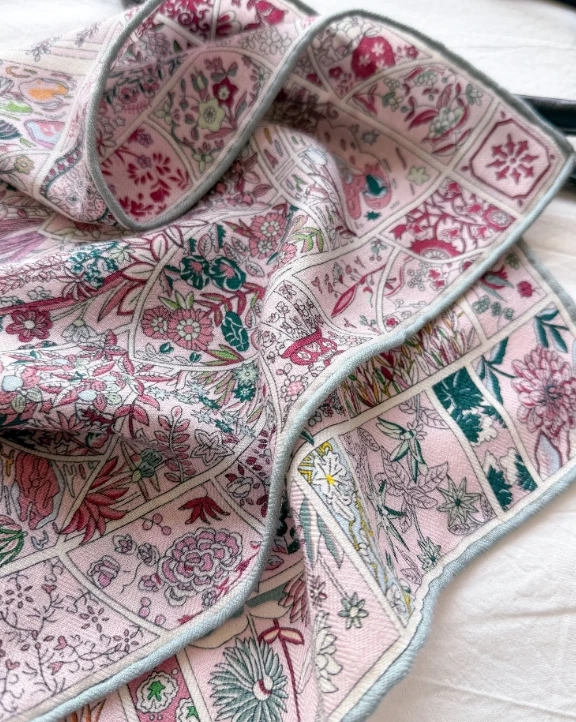 Pañuelo 70% Cachemira 30% Seda 65X65cm Bufanda Mantón Estampado Floral Pañuelo Envoltura Foto 3 de 4