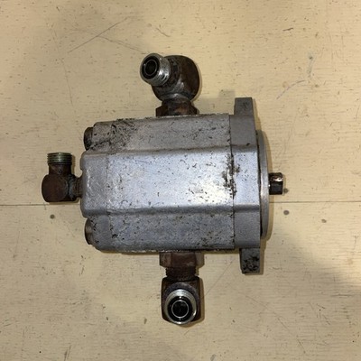 Sauer Danfoss Hydraulic Pump Gear Motor Model SNM2/ 19 FRO RUZ1 OD