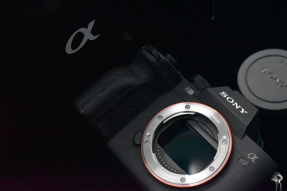 [US Duty Paid] Sony Alpha a7 IV ILCE-7M4 English Language Digital Camera #8328