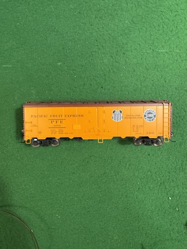 TRIX H0 Pacific Fruit Express PFE 44702 Kühlwagen Refrigerator Car Union Pacific | Condition: Gebraucht