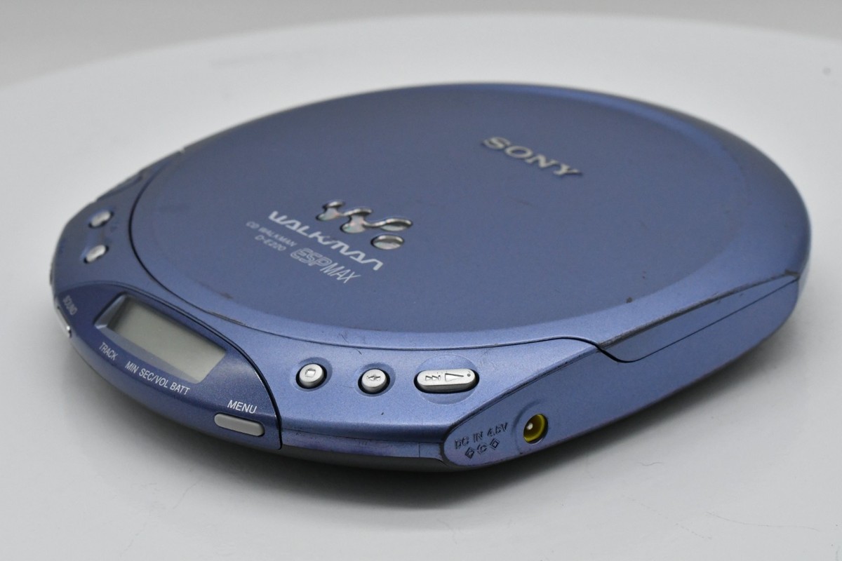 Vintage Sony Walkman D-E220 Portable CD Player (Parts/Repair) | eBay
