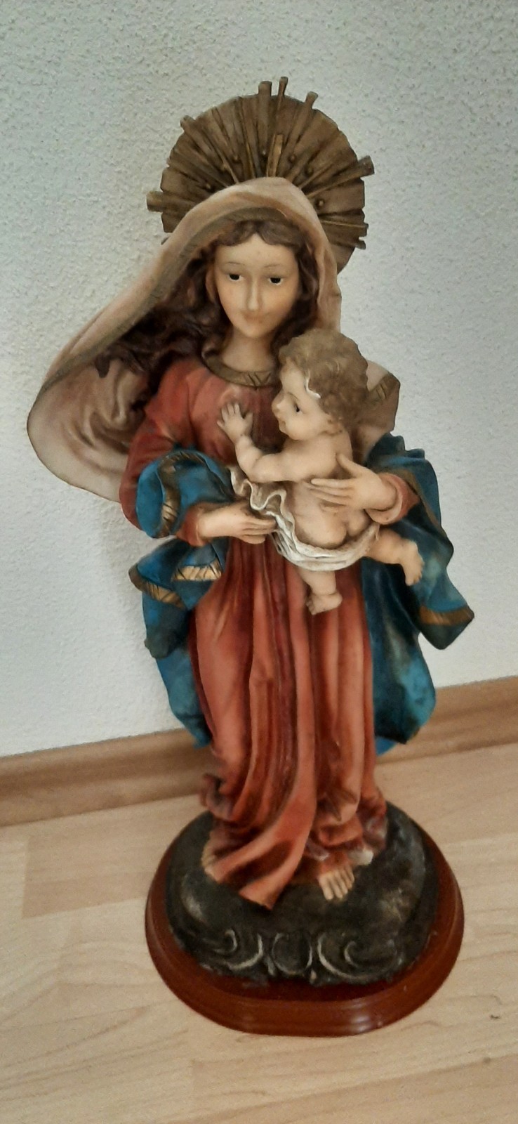 Mutter Gottes Madonna mit Kind 43 cm hoch Marienfigur mit Kind Sockel