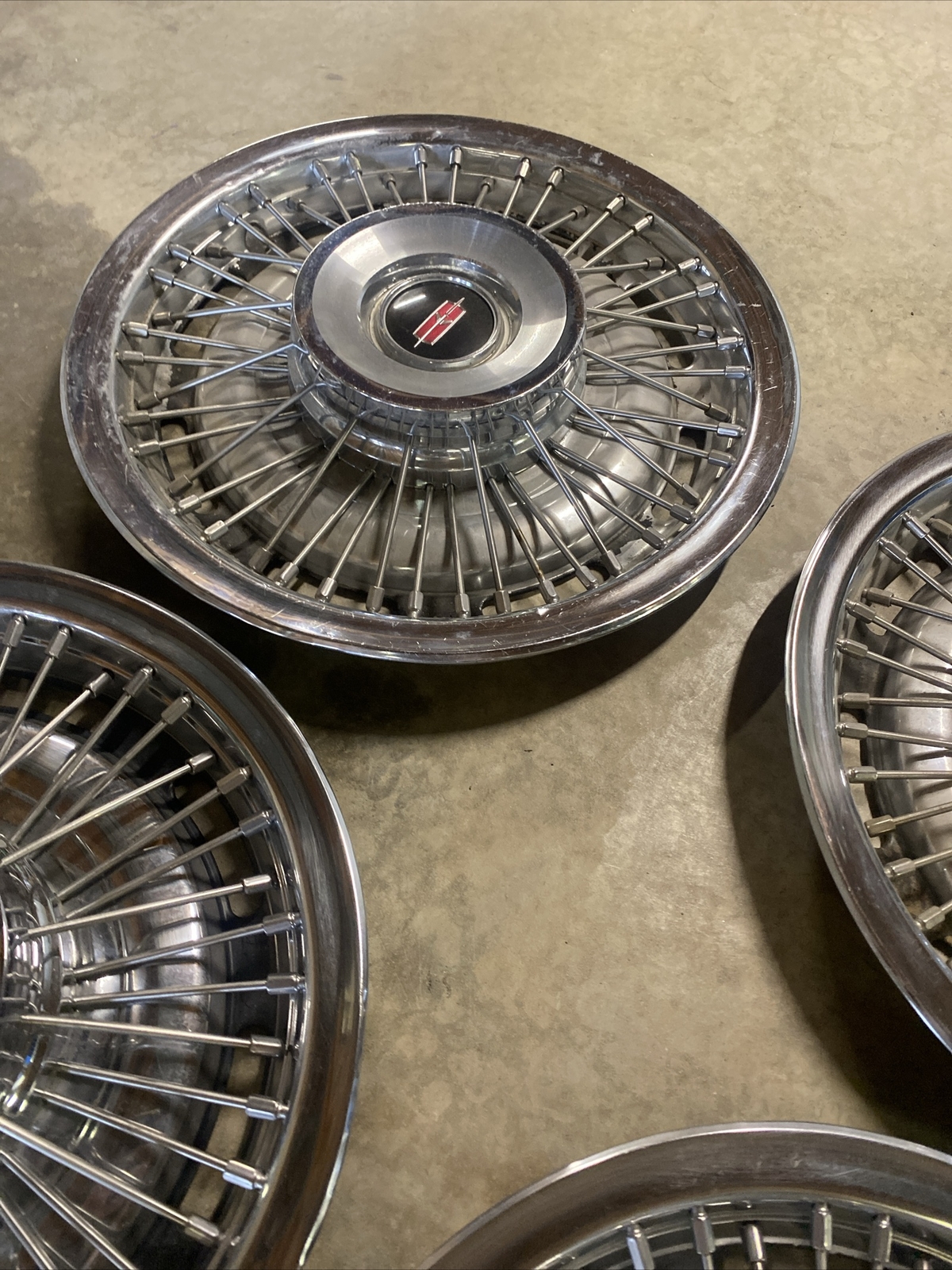 OEM 1968 Oldsmobile wire spoke hubcaps wheel covers eBay