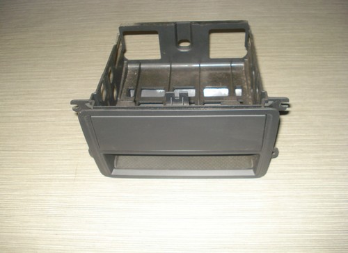 T5 Ablage Radiofach 1T0857058B VW Bus Radio Fach Ablagefach 1K0857231A Original