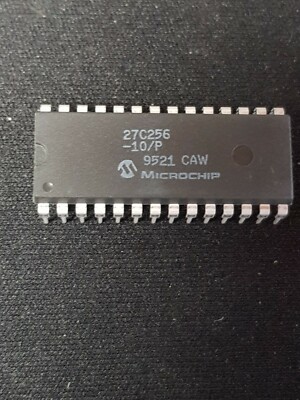 27C256-10/P || MICROCHIP || NEW & DIL28 || 3 pcs