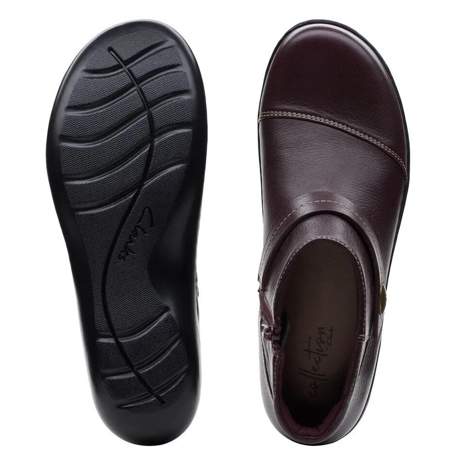 Clarks Womens Ashland Pine Ankle Boots Burgundy Leather Size Medium