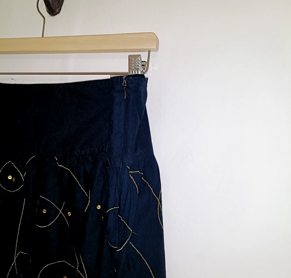 Papaya Womens Skirt Black Size UK 16 Gold Embroidered Sequin Boho Festival — 第 4/4 张图片