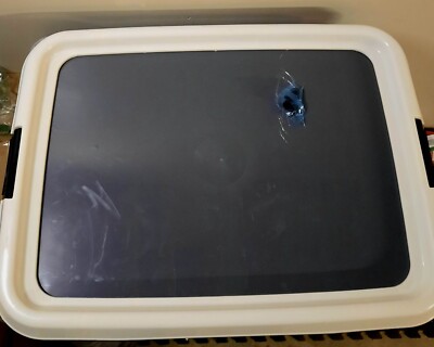 IRIS USA Pee Pad Holder for Puppy Pads, Dog Pad Holder, Pee