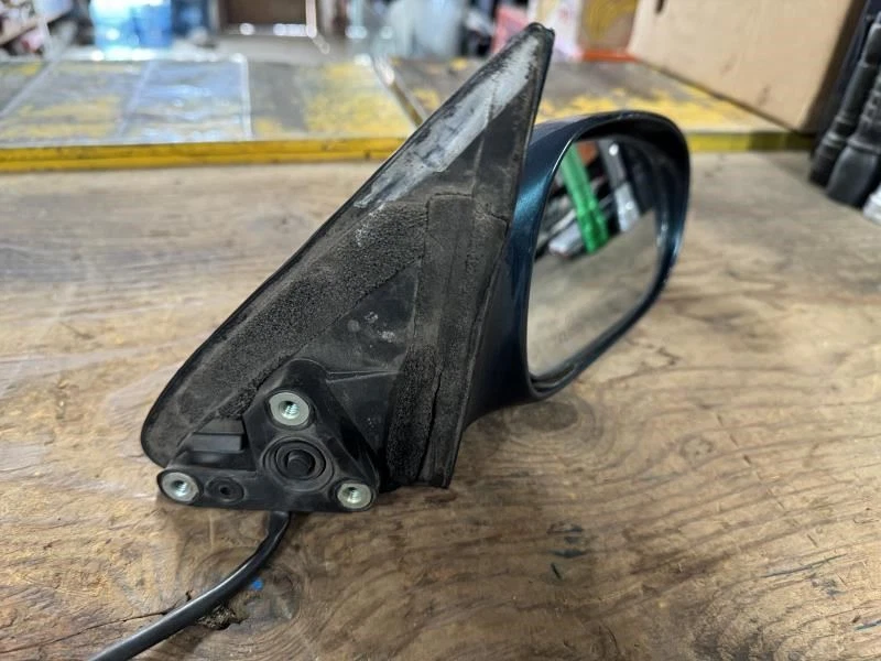 1993-1997 Mazda 626 Passenger Right Side View Mirror Power Non-Heated OEM - Image 2 of 4