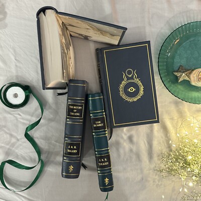 The Hobbit & The Lord of the Rings Boxed Set [Premium Leather Bound]