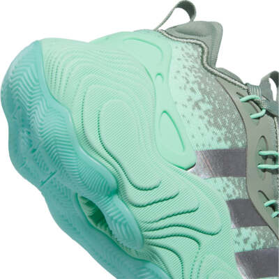 お年玉価格】TRAE YOUNG 3 25.0㎝ IE9301] Mens Adidas TRAE YOUNG 3