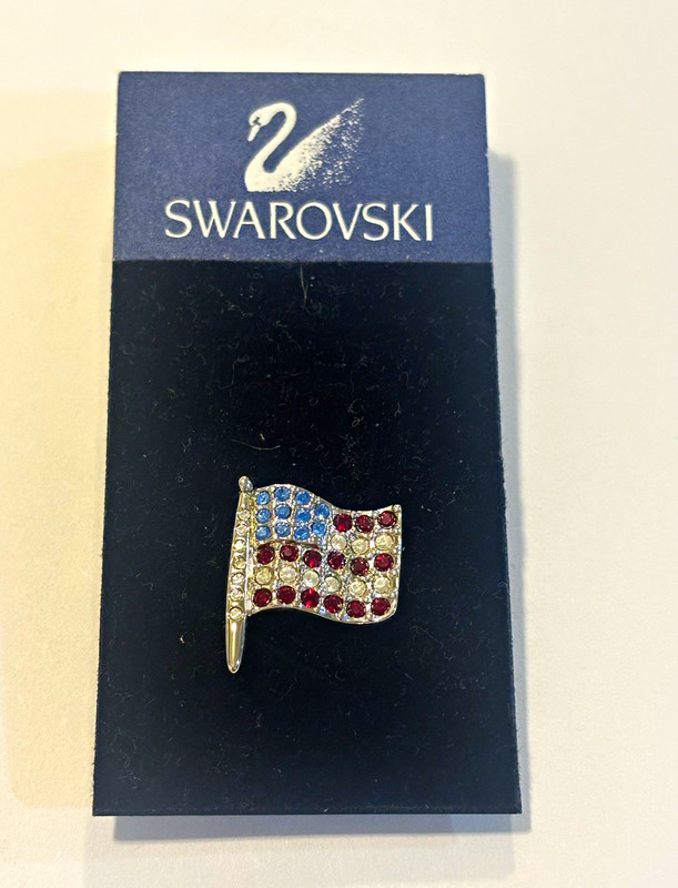 Swarovski Crystal American Flag Lapel Pin Patriotic USA Red White Blue New Card