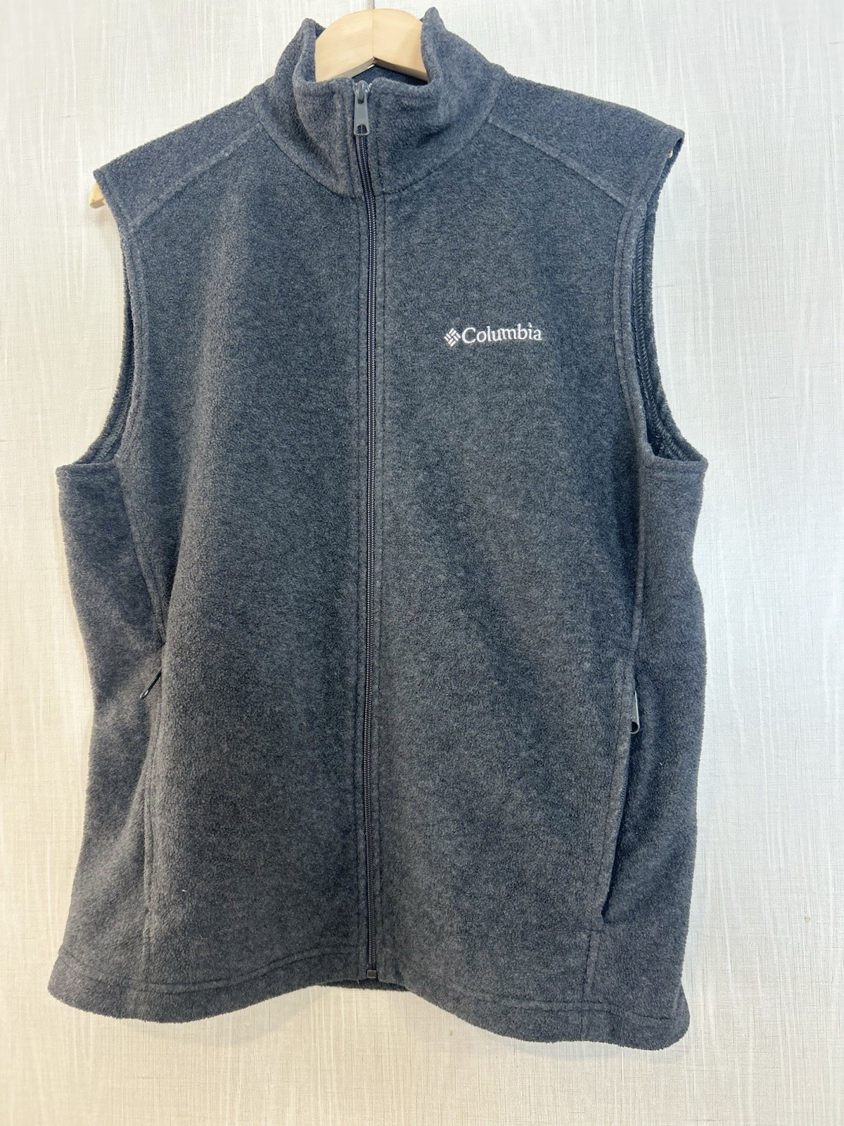 Columbia Vest Men's Size Medium Fleece Full Zip Black Embroidered Logo thumbnail 7