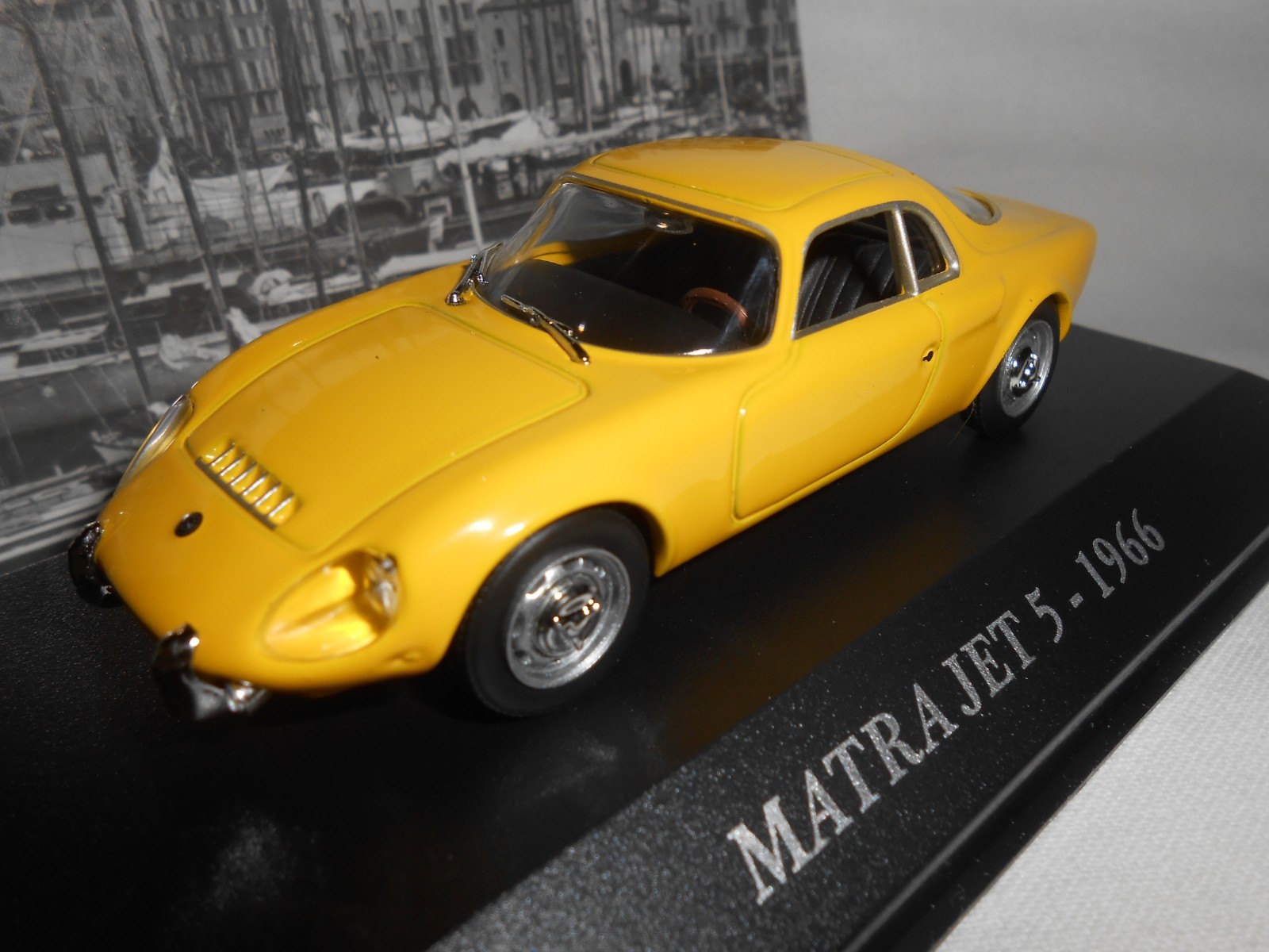 Matra Jet 5 1966 1/43ème pour décoration de bureau vintage et salon