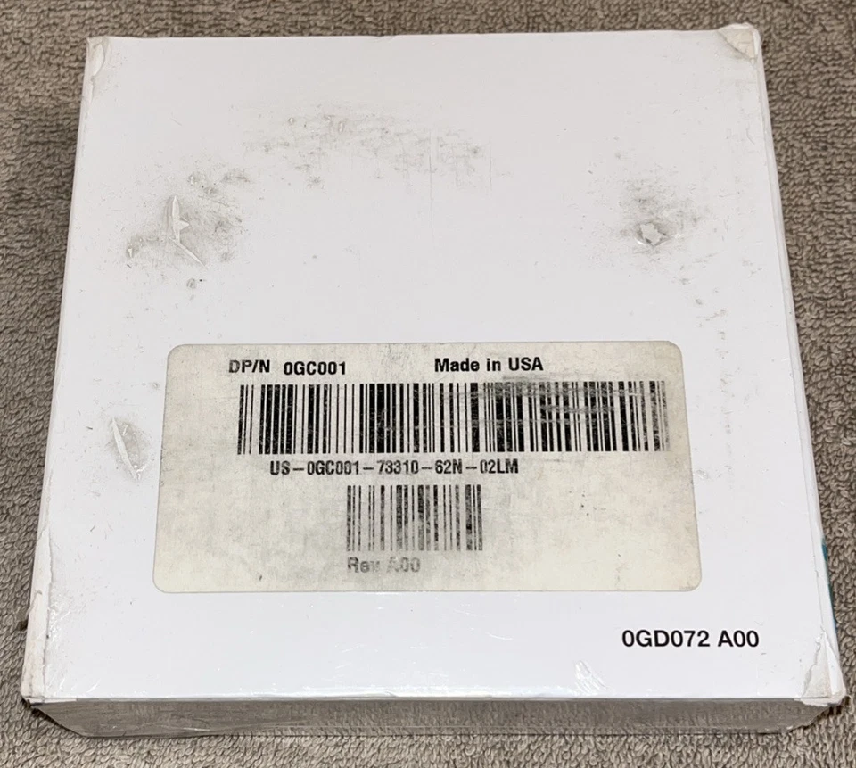 Red Hat Enterprise Linux ES Version 4 NOS Sealed In The Package - Image 2 of 4