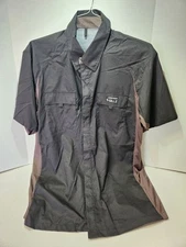 Gillz Shirt Mens Medium Green Button Up Short Sleeve Outdoor Fishing Tech