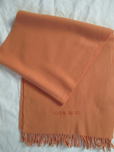 Écharpe GAP Vintage 100% Soie – Couleur Orange – Occasion En Bon état – Pour Femme