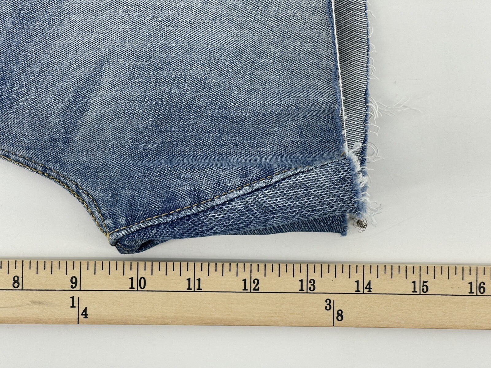 Levis Signature Cut Off Stretch Jean Shorts Womens Si… Gem