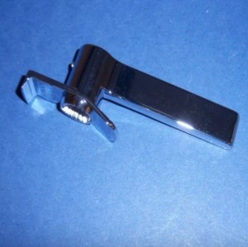 Ideal Standard Silver basin / bidet single lever tap handle. E960063NU