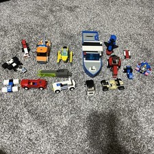 Vintage 5 lbs of Incomplete Lego Vehicles/Structures And Misc Pieces