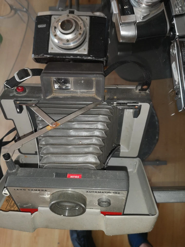 Appareil Photo Argentique Polaroid Vintage automatic 104 - Photo 2/2