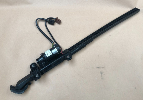 BMW 3er E92 vorne rechts O/S Fahrer Sicherheitsgurt Übergabe 9165378