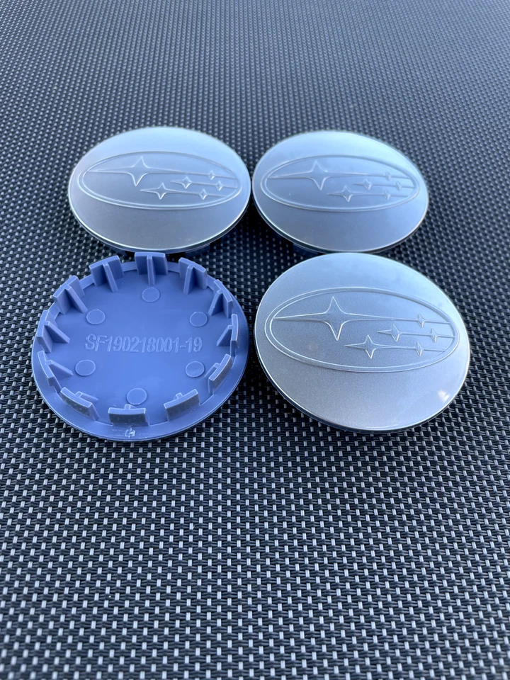 JUEGO DE 4 TAPACUBOS CENTRALES DE RUEDA GRIS 60 mm/2,36 pulgadas - SE ADAPTA A LA MAYORÍA DE LOS MODELOS Foto 4 de 4