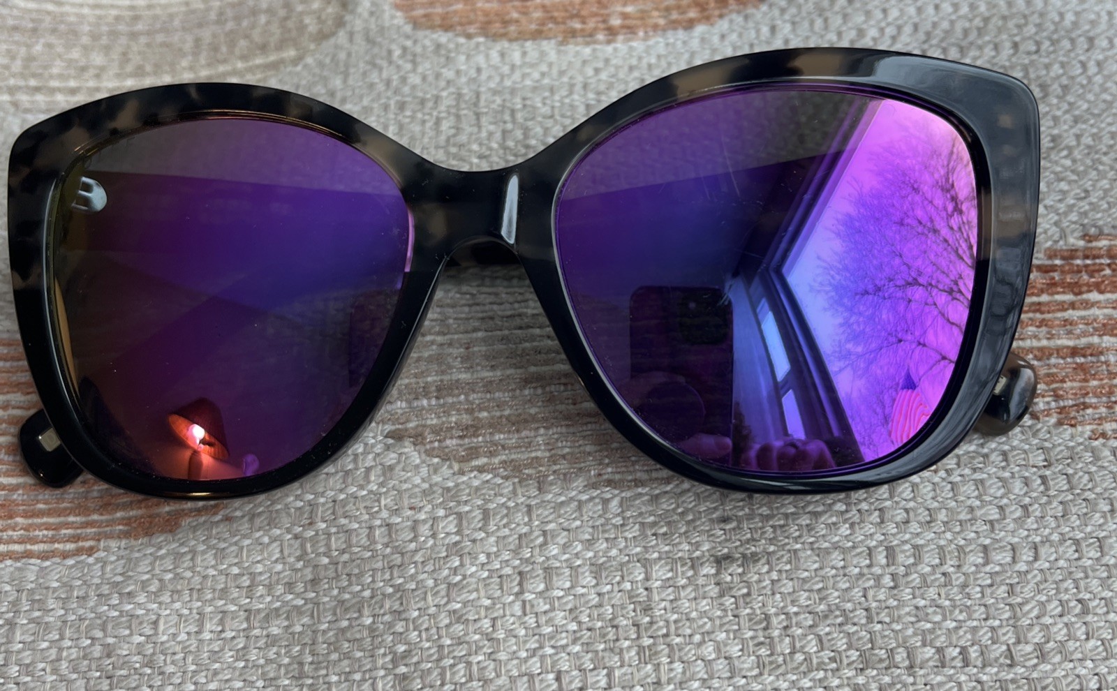 DIFF Ruby Rose Polarized Mirrored Tortoise Shell … - image 1