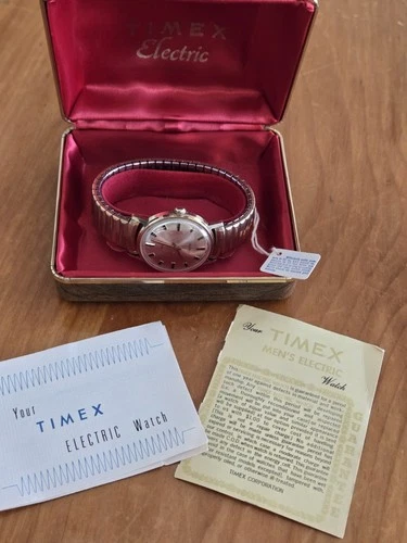 Vintage Timex Electric Watch W/ Original Papers And Gold Bracelet! Very Rare