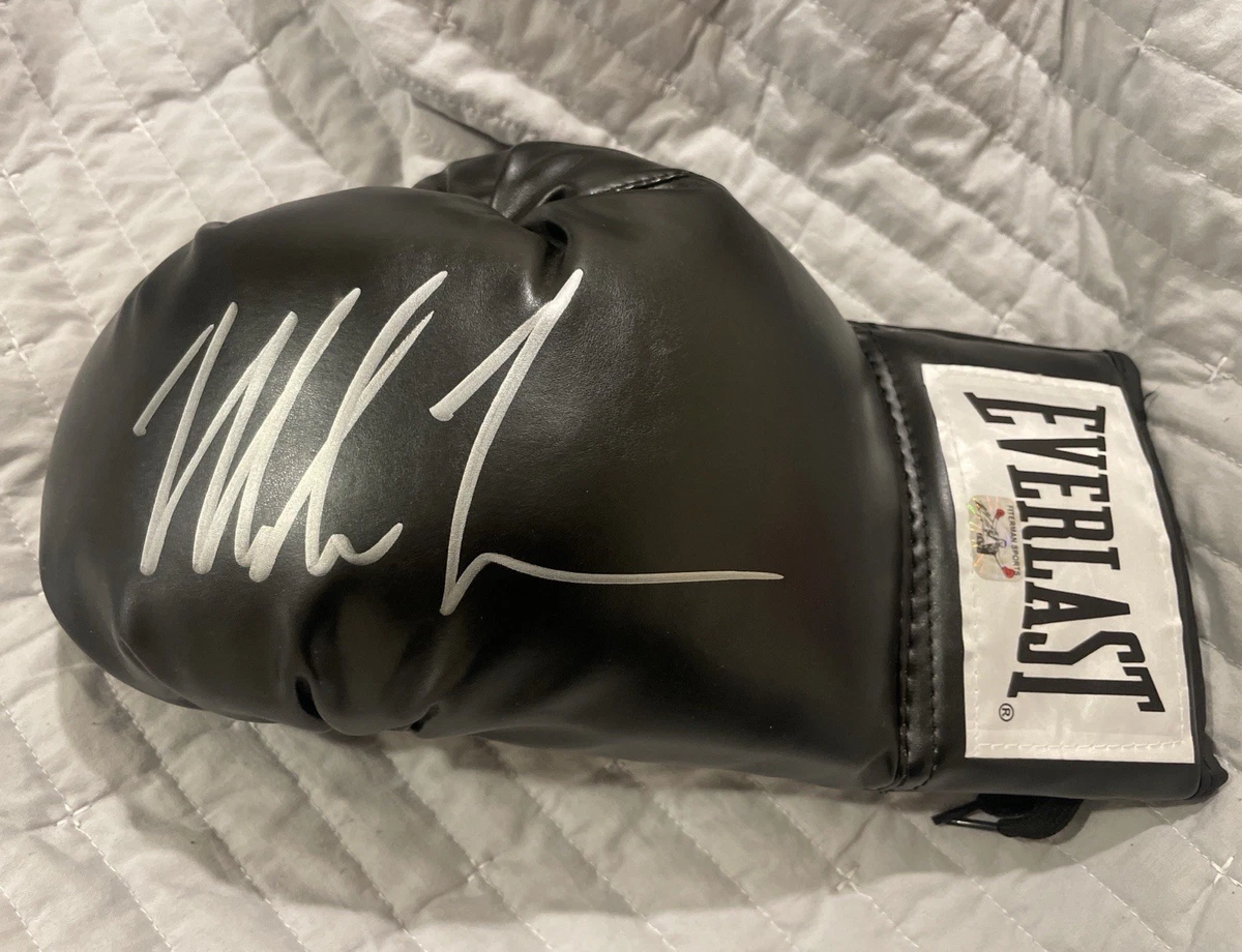 Las mejores ofertas en Guantes de boxeo Autografiados Mike Tyson | eBay Las mejores ofertas en Guantes de boxeo Autografiados Mike Tyson | eBay