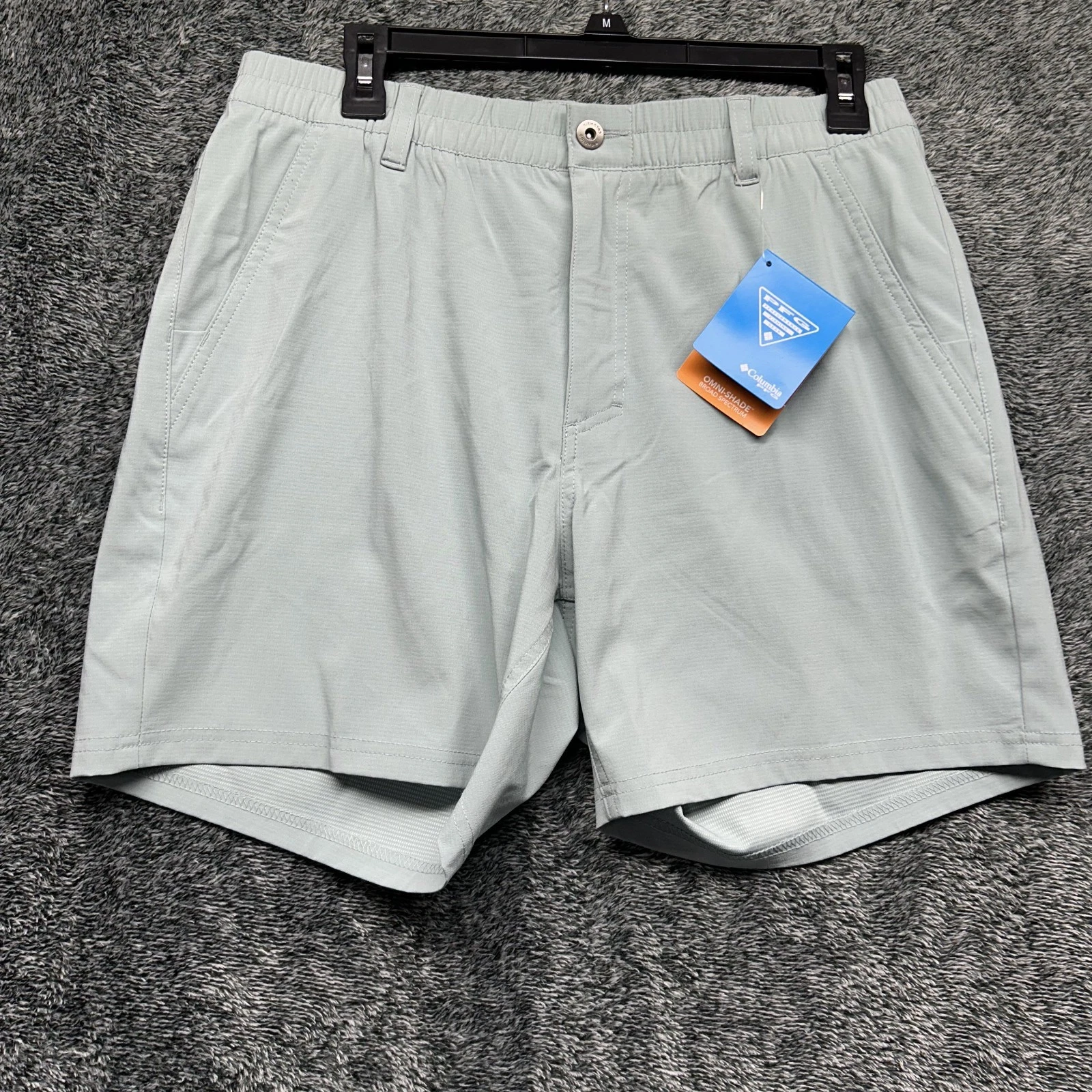 Columbia PFG Mens Size S Light Gray Uncharted Athletic Shorts