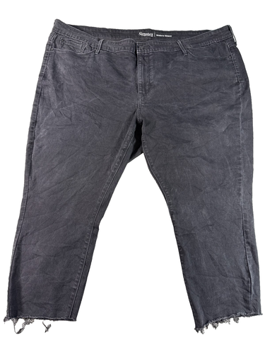Signature by Levi Strauss Modern Skinny Capri Jeans Womens Plus Black Raw Hem