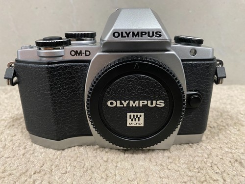 Olympus OM-D E-M10 Micro 4/3 Mirrorless Digital Camera (Body only) • S/C 8368 - Picture 2 of 12