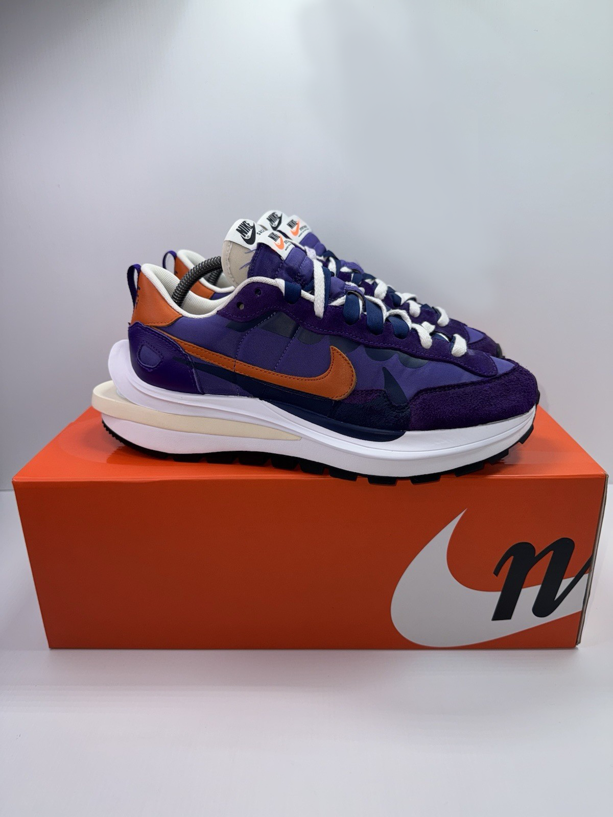 Sacai x Nike VapourWaffle Dark Iris taglia UK10