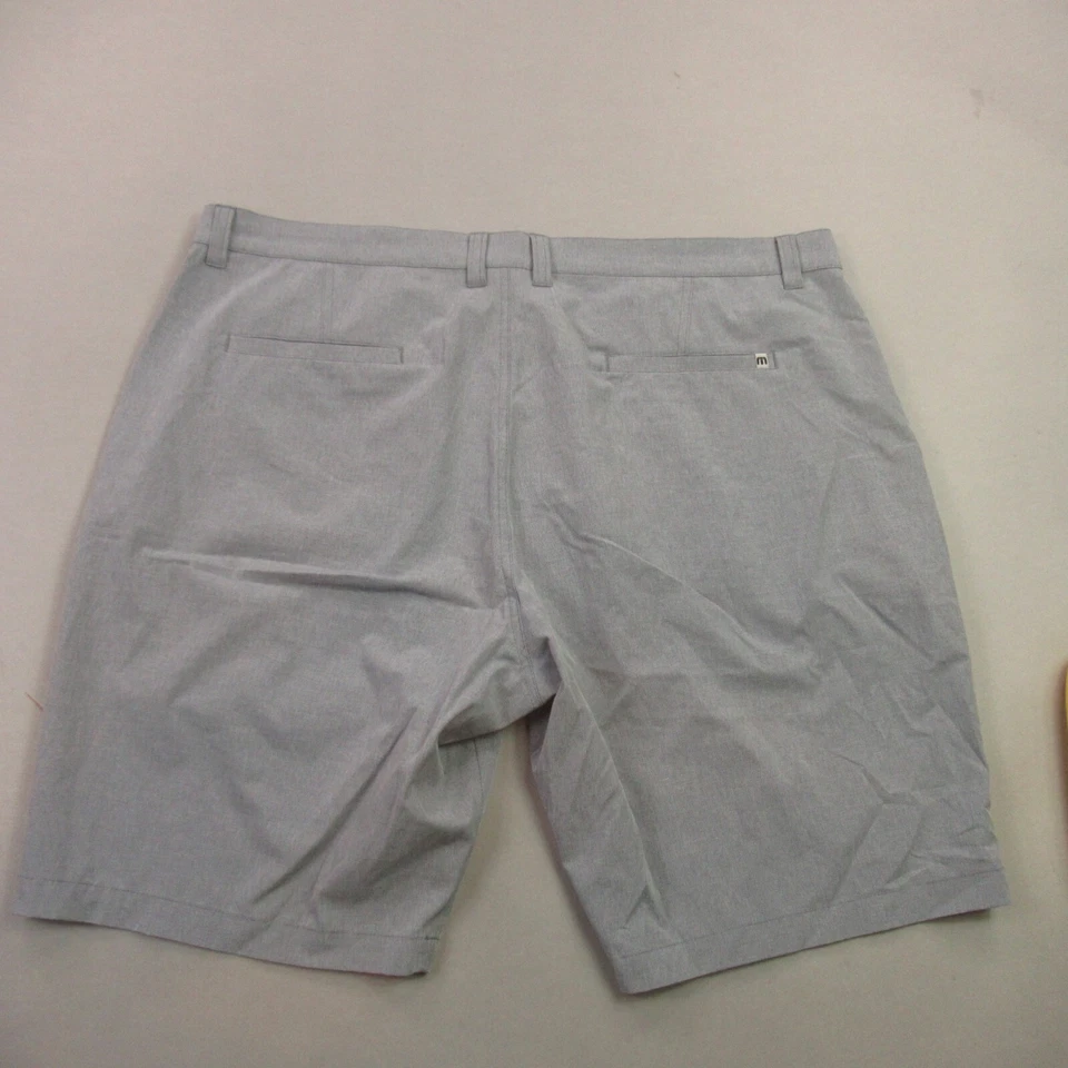 Travis Mathew Shorts Mens 42 Pockets Button Lightweight Outdoors Golf Chino - Image 4 of 4