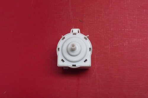 Waschmaschine HOOVER HL1482D3/1-80 Druckschalter