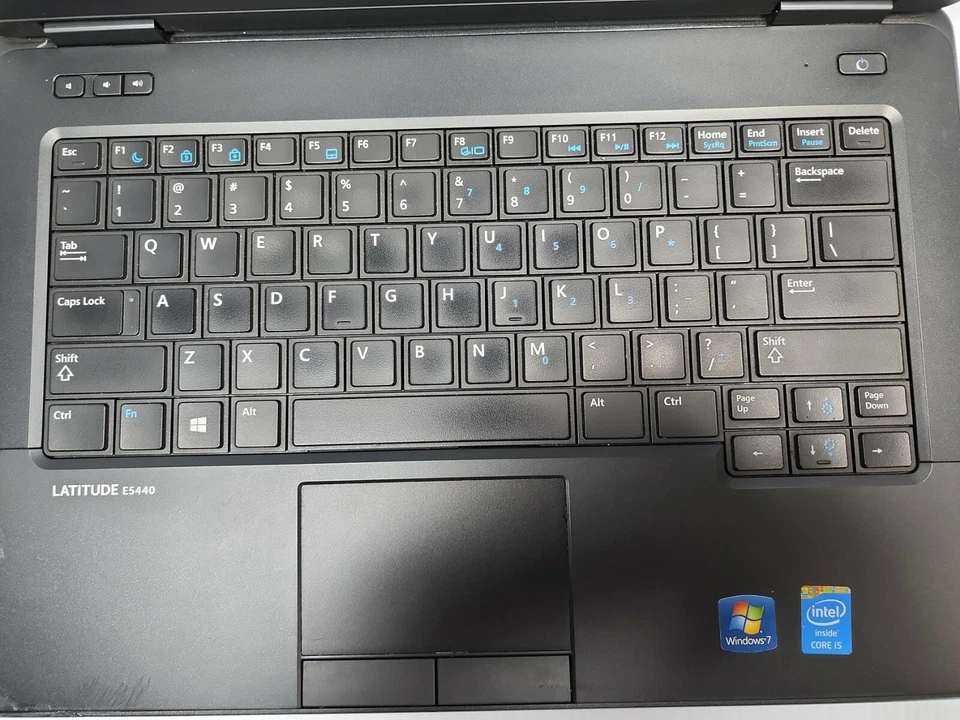 Dell Latitude E7240 Intel i5-4300U 1.9GHz 8GB RAM 320GB HDD Win 10 Pro READ #B1 - Image 3 of 4