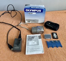 Olympus Camedia C-50 5.0MP Digital Camera W/batteries, Memory Cards, Accessories