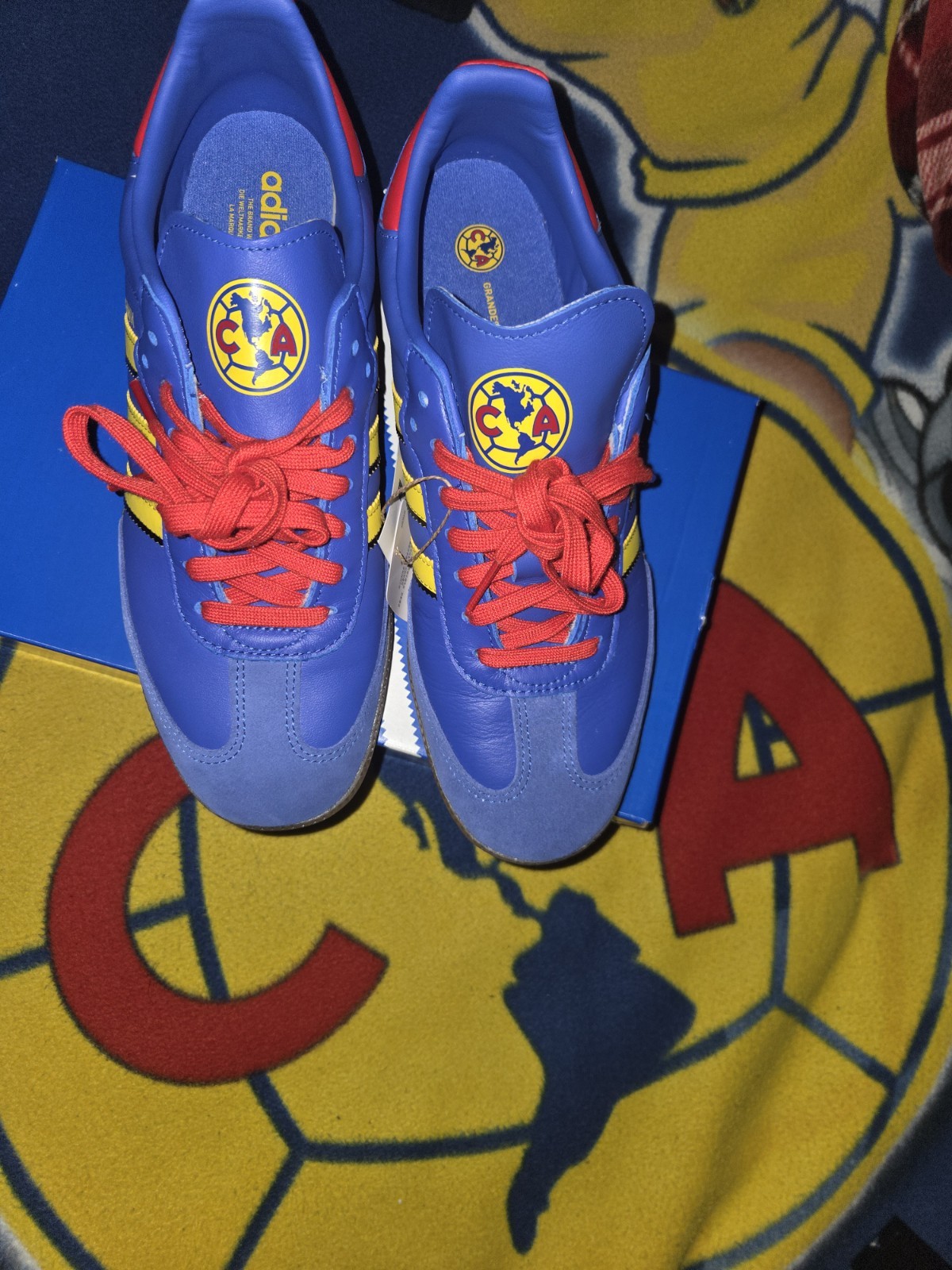 Club America Adidas Samba Indoor Soccer Shoes  Size 10 thumbnail 2